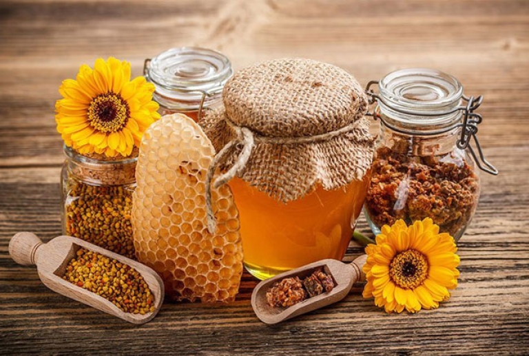 Madhu: Die unverzichtbare Rolle von Honig in der ayurvedischen Medizin